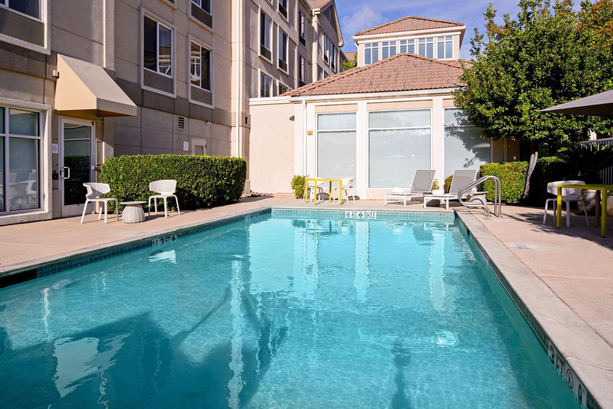 Hilton Garden Inn Folsom Exterior foto